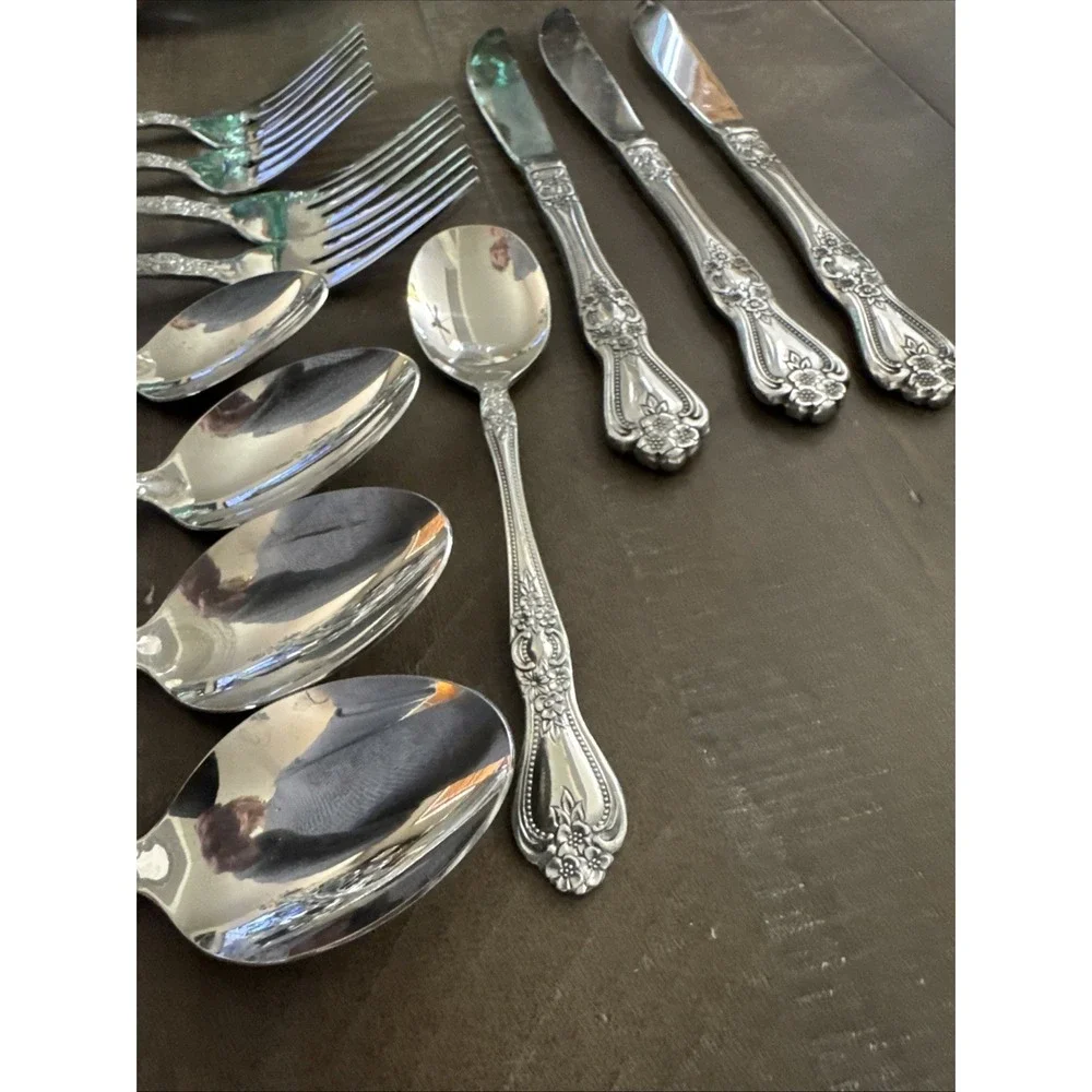 Rogers‎ Summer Rose 12 PC Flatware Set Knife Spoon Fork  Lot